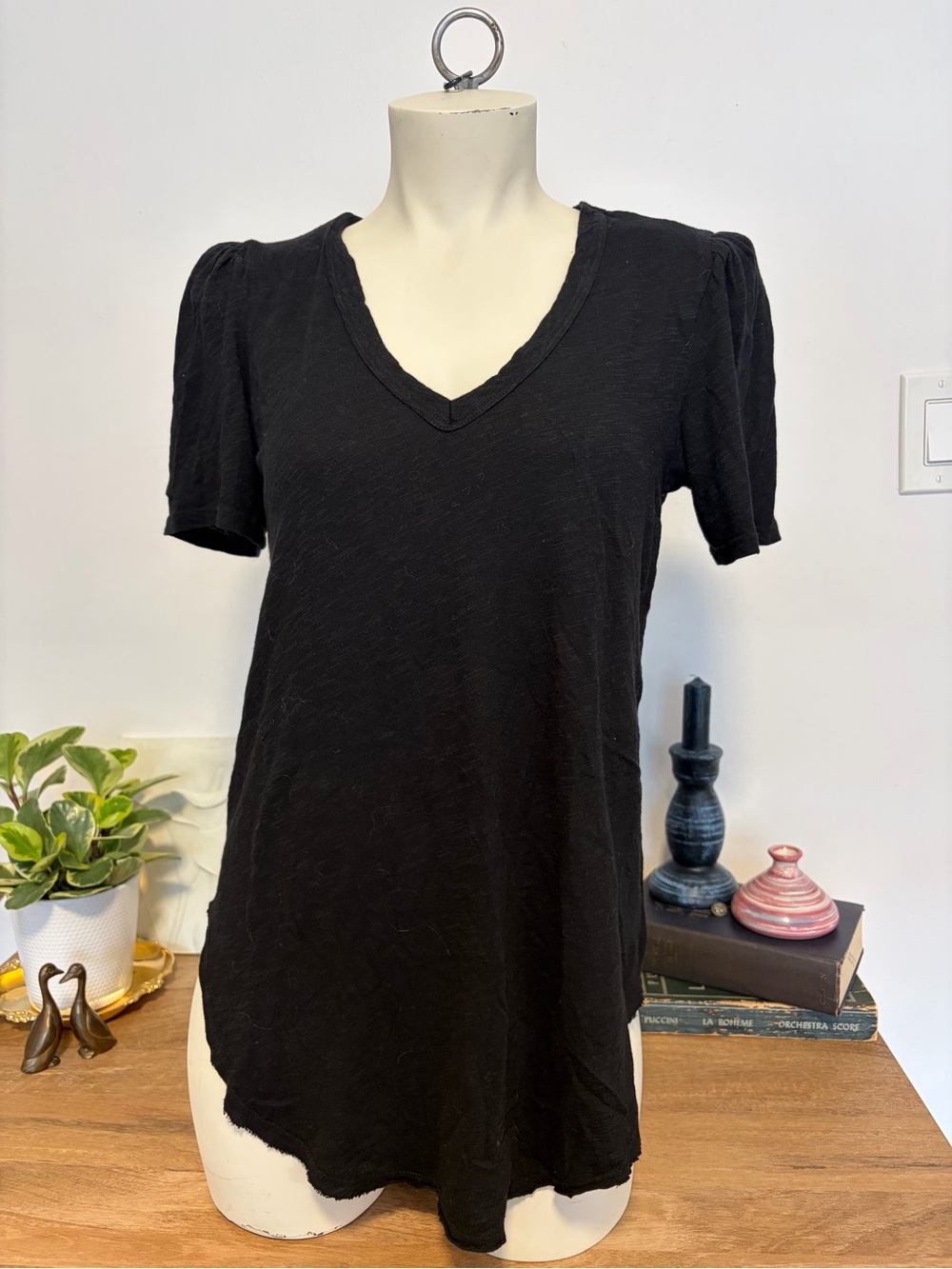 Left of Center Black Cotton Puff Sleeve Tunic Tee XS